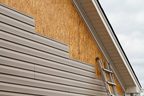 Professional Emergency Siding Repair technician working in Skillman, NJ